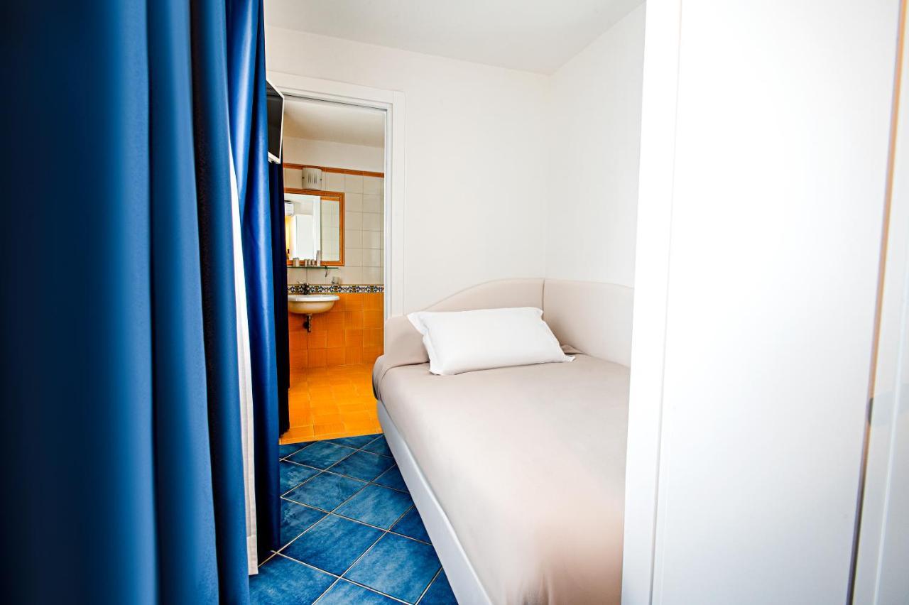 Hotel Pandora